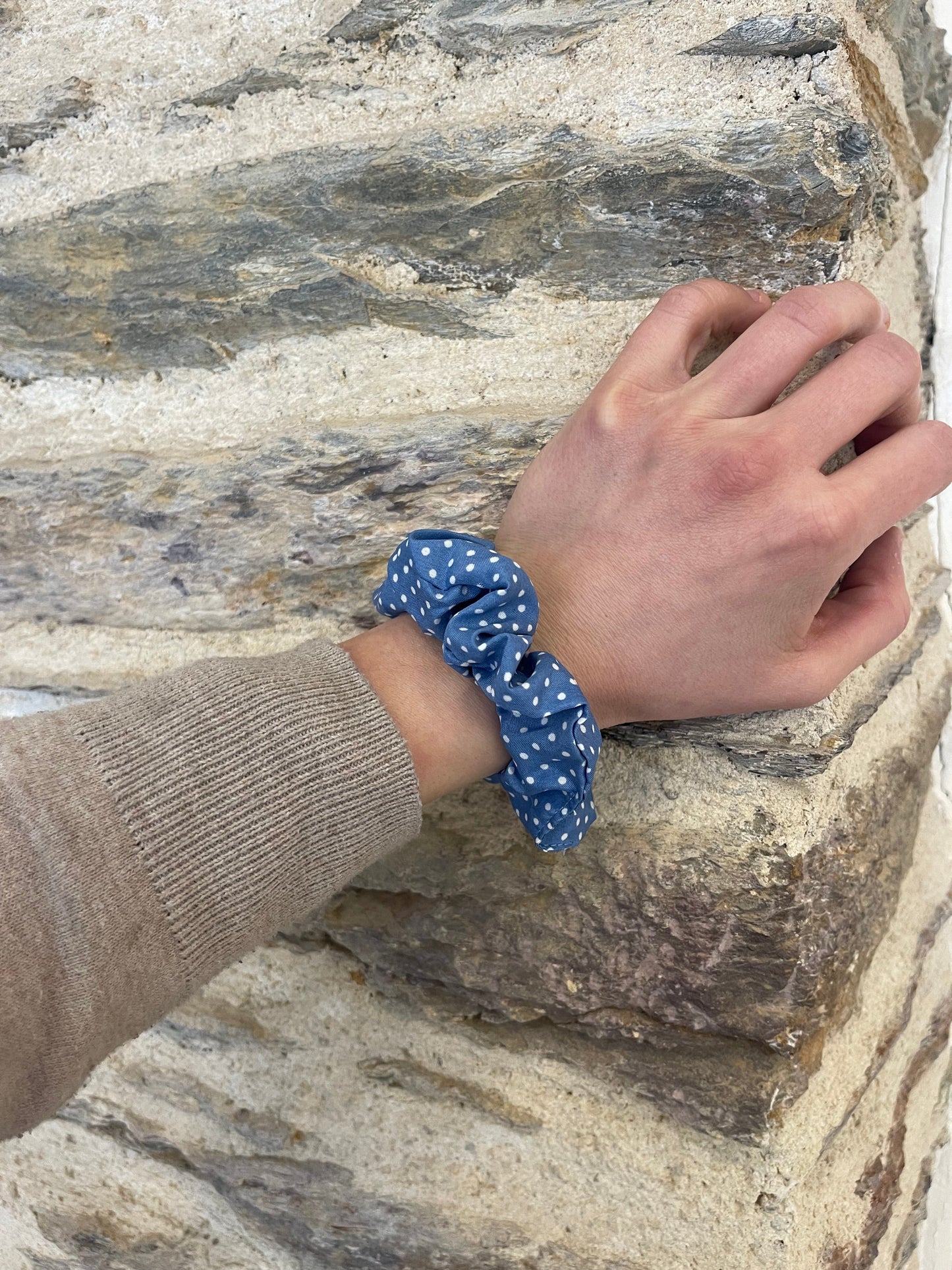 Chouchou Ève Bleu et petits pois Glaia Collection