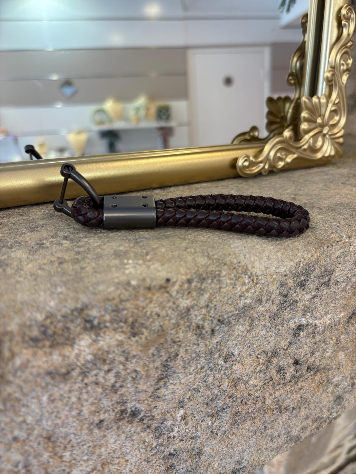 Porte clé en cuir noir Glaia Collection