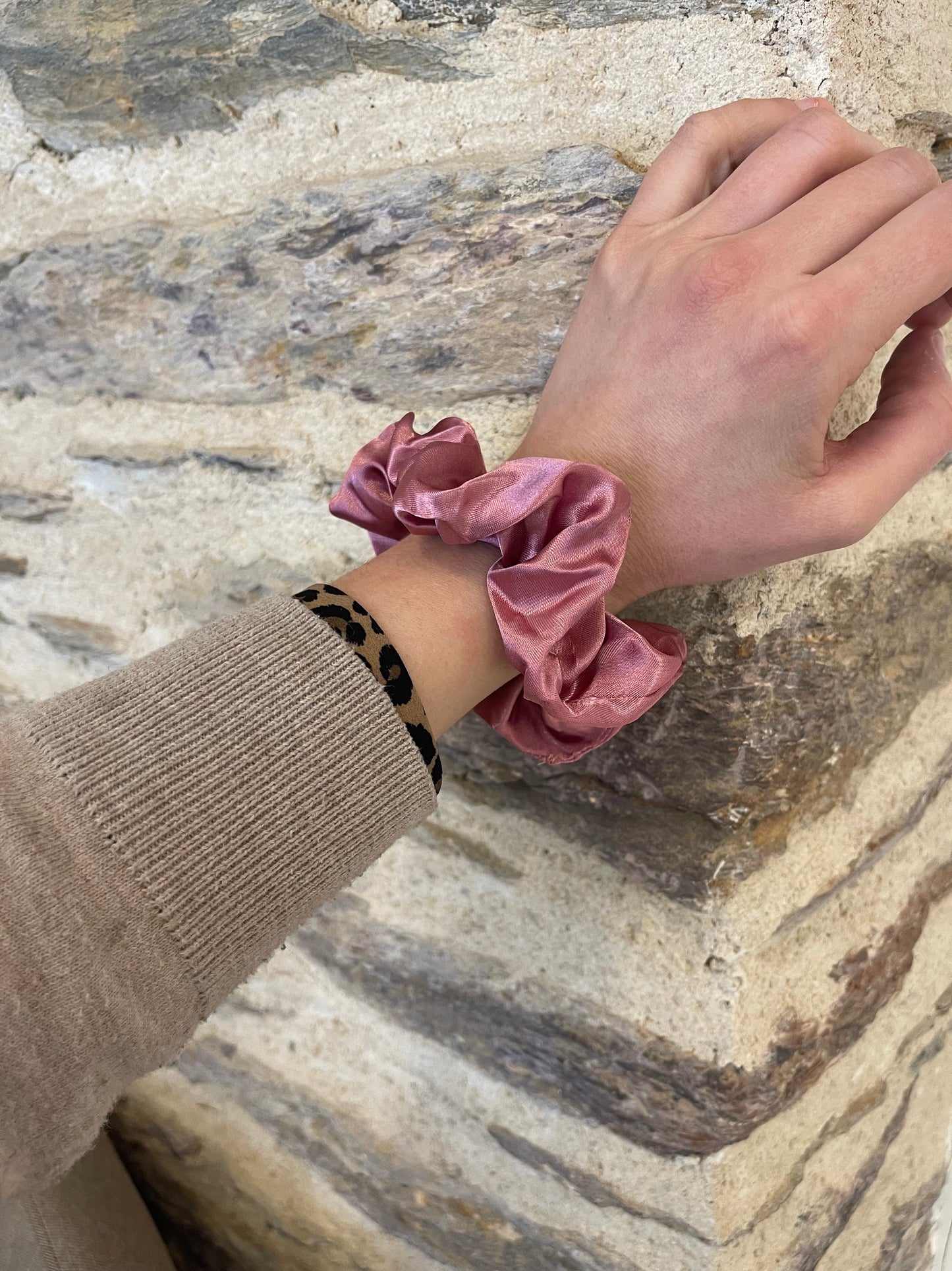 Chouchou satin vieux rose Glaia Collection