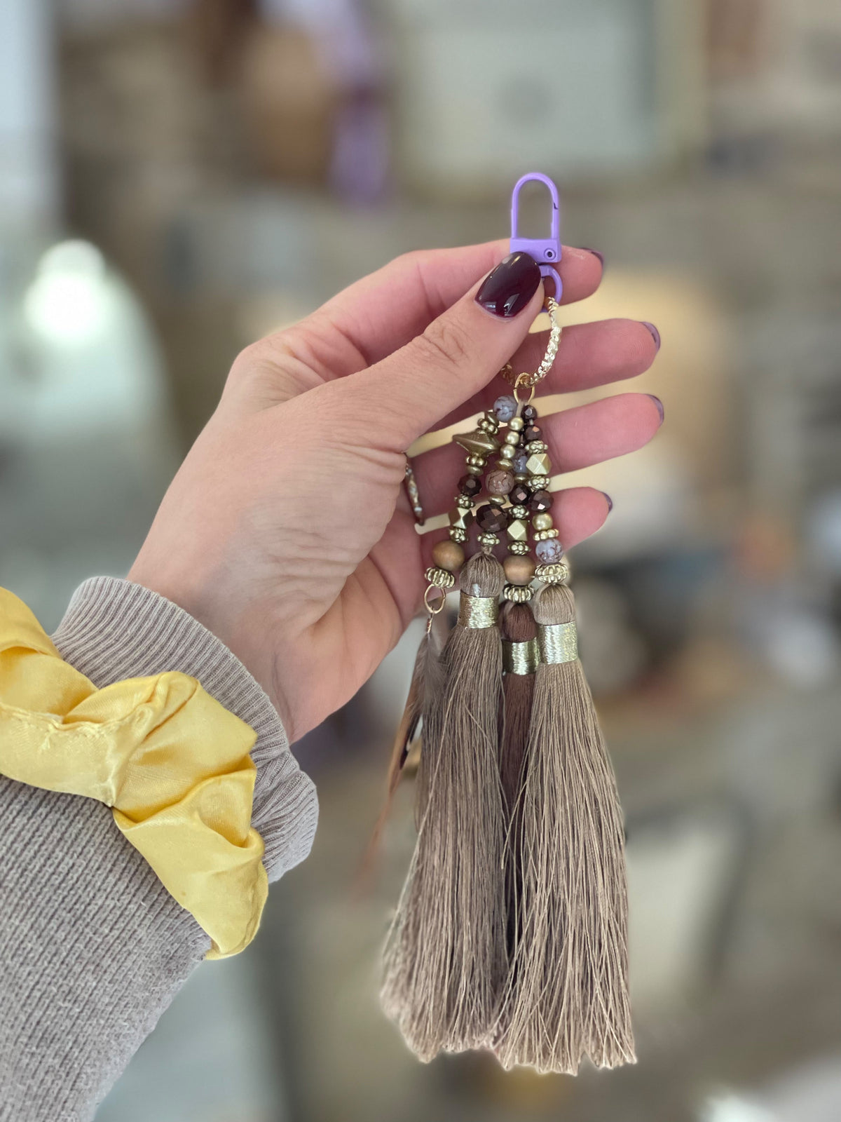 Pampille Bohème — bijou de sac à pompon, création Lolita Glaia Collection