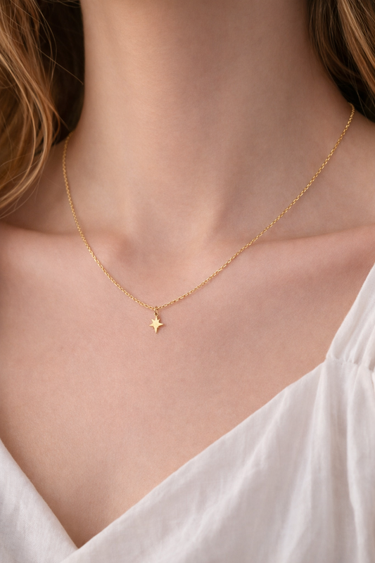 Collier Étoile Dorée