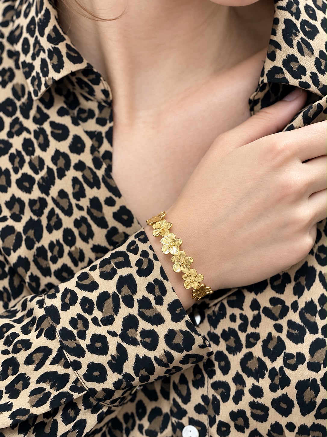 Bracelet Fleur — chaîne fine dorée, 3 modèles au choix Glaia Collection