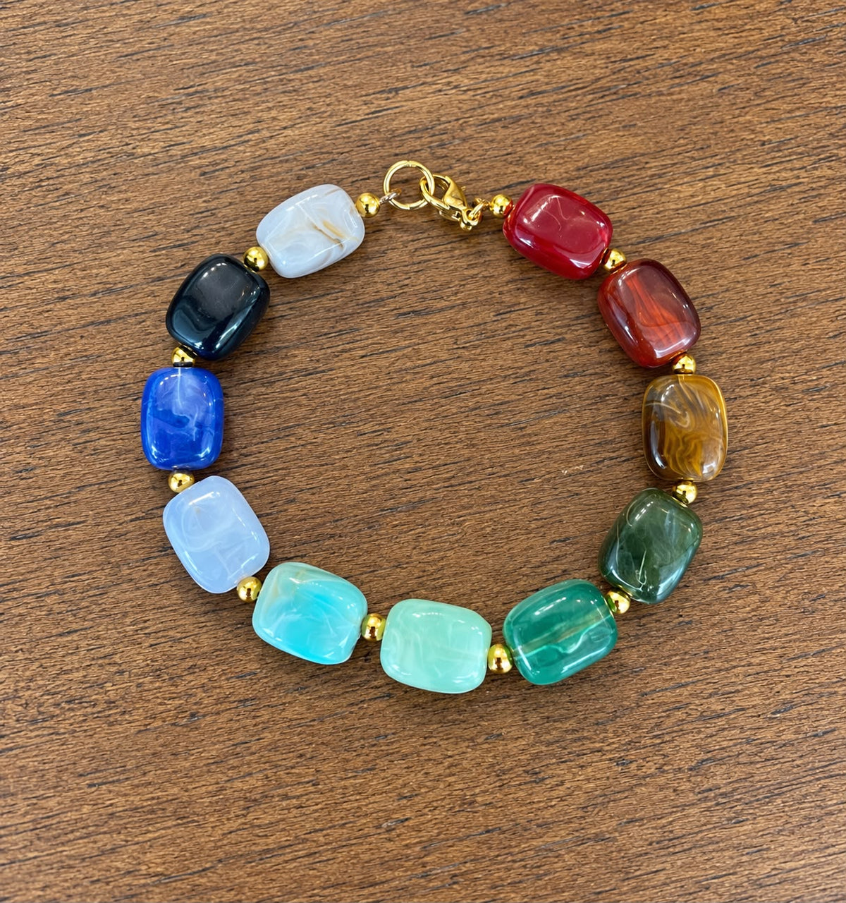 Bracelet Vitrail — perles de résine multicolores, création Lolita Glaia Collection