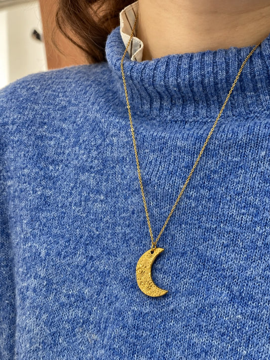 Collier Séléné — pendentif lune ciselée sur chaîne fine Glaia Collection